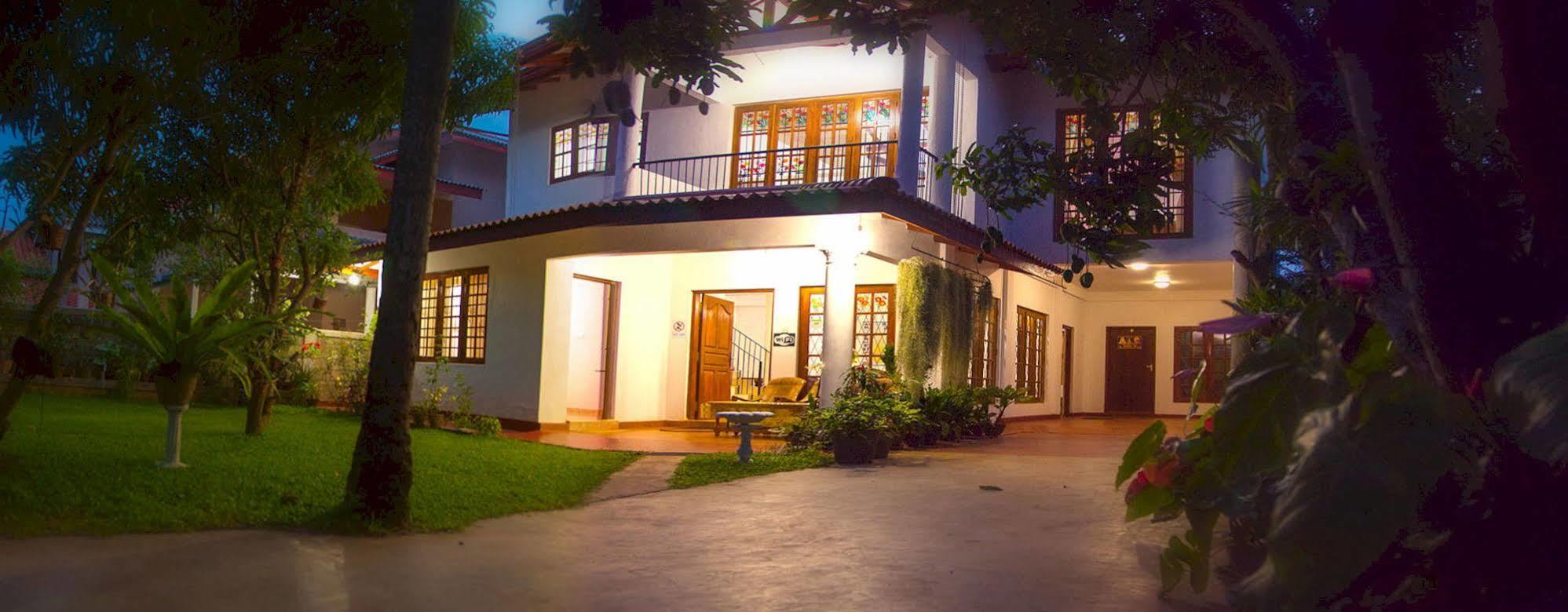 Villu Villa Anuradhapura Exterior foto